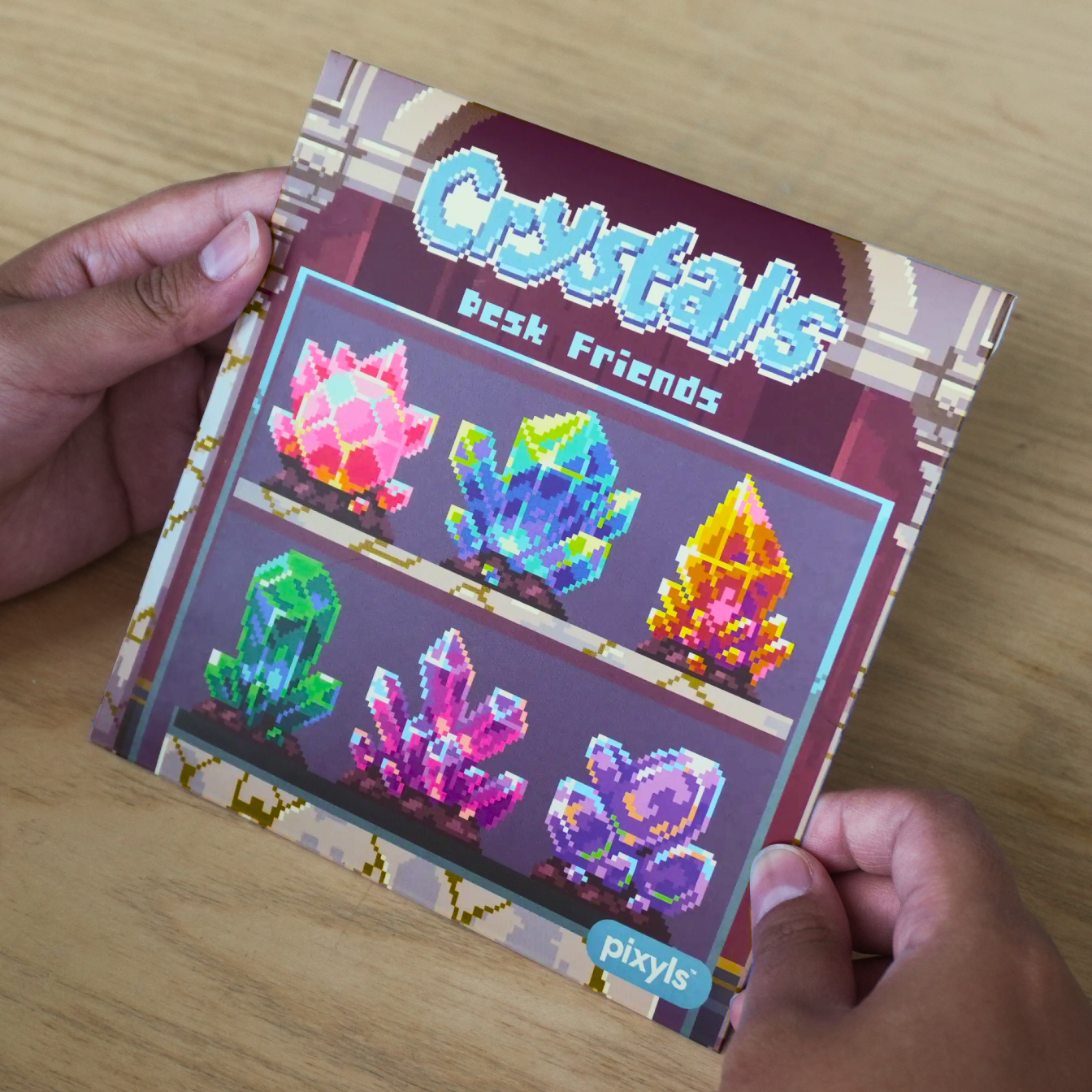 Crystals_Desk_Friends_Blind_Box-1_4a023b0f-2e9f-4e71-8a90-739db25042c7.png